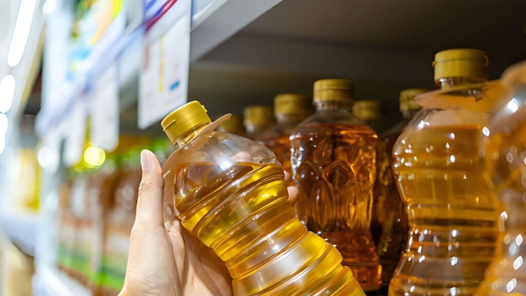 Harga Minyak Goreng Tertinggi Tembus Rp60 Ribu per Liter
